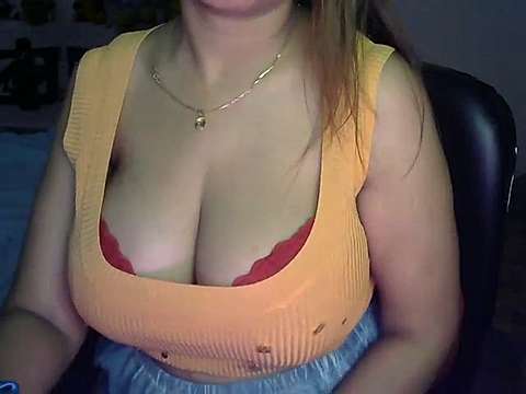lusty_natasha naked stripping on cam for live sex video chat