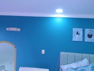 Maria-Es nude on cam – live sex chat
