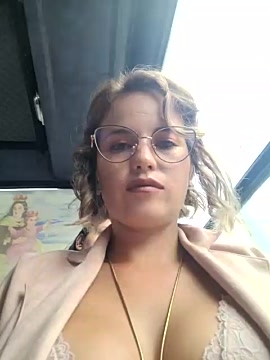 _Marilyn__ naked stripping on cam for live sex video chat