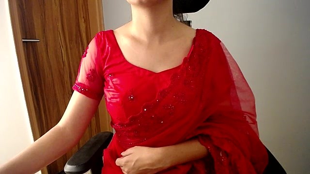 sexy_amaira1 naked stripping on cam for live sex video chat