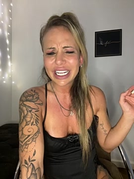 bigclitsecret naked stripping on cam for live sex video chat
