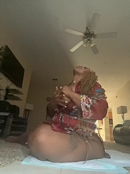 jazzeclassy1 naked stripping on cam for live sex video chat