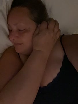 SimplySexiSugar naked stripping on cam for live sex video chat
