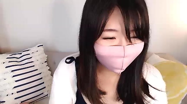Yuri_Hm naked stripping on cam for live sex video chat