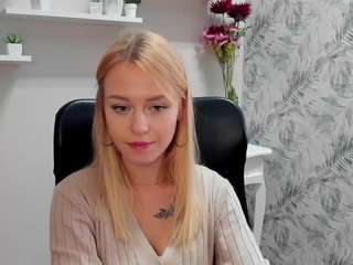 CindyBeauty nude on cam – live sex chat