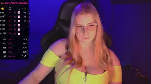 mollytyan (mollytyan) naked Online Sex Webcam chat