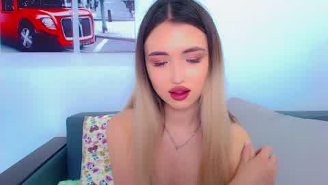Lilou (tearose)  nude Live Porn Chat