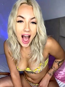 dragonmother nude stripping on cam for live porn movie webcam chat
