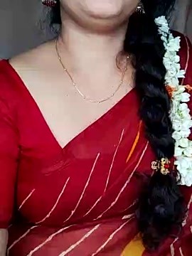 Hot_Telugu_Queen fully nude stripping on cam for live porn video show