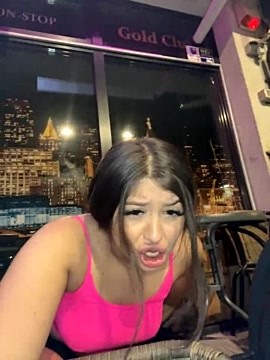LarisXXX naked stripping on cam for live sex movie webcam chat