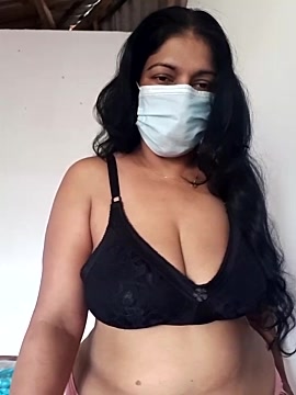 NethuVarangana fully naked stripping on cam for live sex movie show