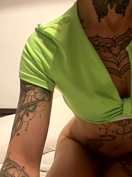 Valentina_1996 naked stripping on cam for online porn movie show