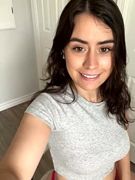 Wetlittlemilf fully nude stripping on cam for online sex video webcam chat