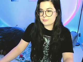 Hungover Bler fully nude on cam – live sex chat