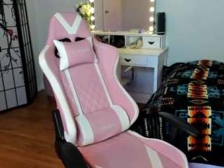 Livys Bedroom nude on cam – online sex chat