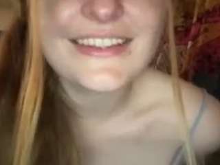 Kittyvibez Chloe nude on cam – online sex webcam chat