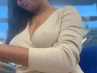 Fox Rosa nude on cam – live porn chat