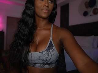 Ms-K naked on cam – live sex show