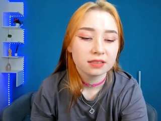Emilyturnerr nude on cam – live sex show