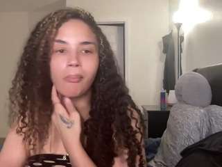 T1ger fully naked on cam – online porn show
