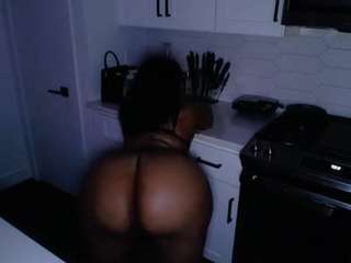 Z Y fully naked on cam – online sex chat