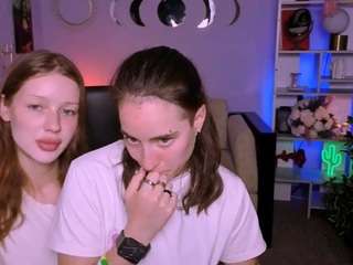 Amelia-blaze fully naked on cam – live sex chat
