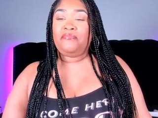 Lovely Zylah fully naked on cam – live sex webcam chat