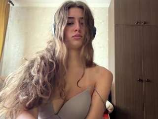 DanyelleTsuchiya nude on cam – online sex webcam chat