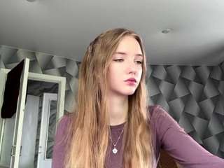 Grace nude on cam – live sex show