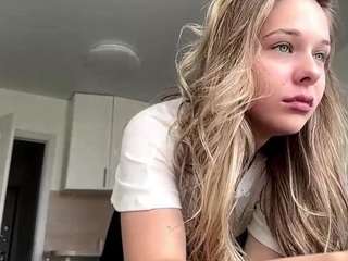 MayolaCahill fully naked on cam – live sex show